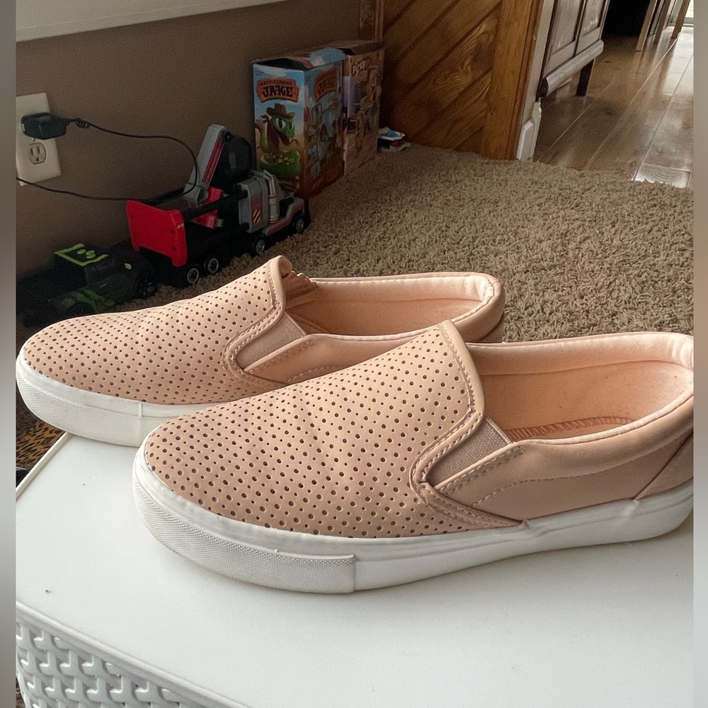Jenn Ardor women’s slip on size 9